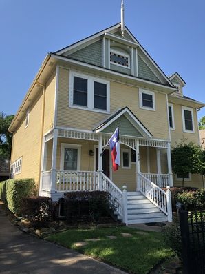 Before & After Exterior Painting in Houston, TX (1)