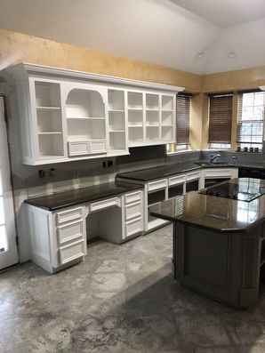 Before & After Cabinet Painting in Huston, TX (2)