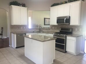 Cabinet Painting in Spring, TX (2)