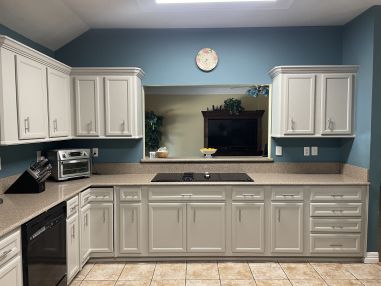 Before & After Cabinet Painting in Houston, TX (5)